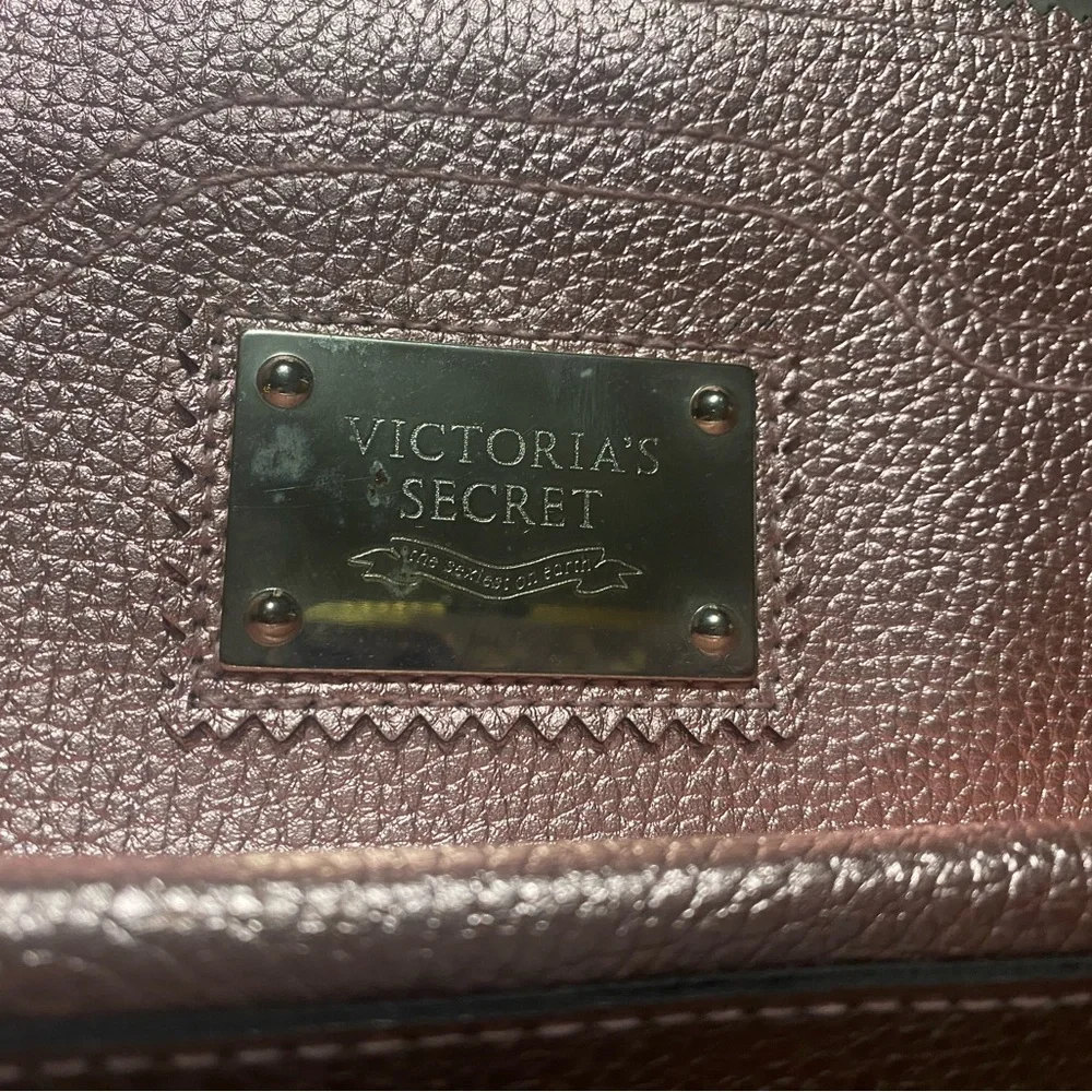 Victorias Secret chic shimmering